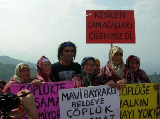 Garbage in the Garden of Eden (2012) 04