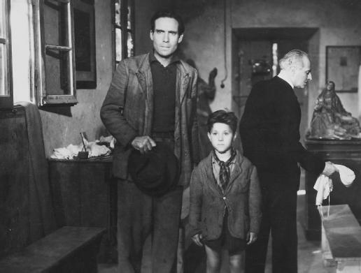 Bicycle Thieves (1948) 02