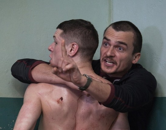 Starred Up (2013) 04