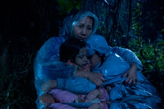 Stray Dogs (2013) 04