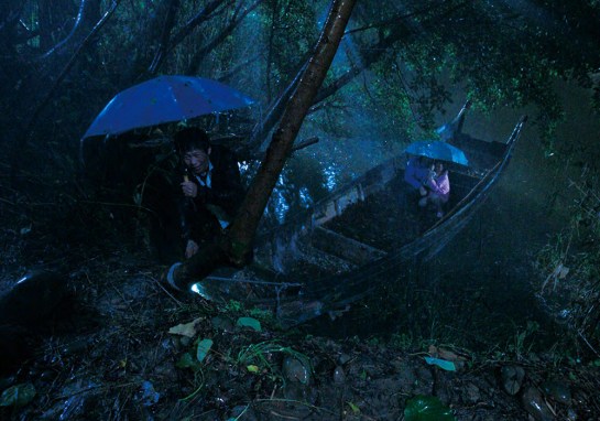 Stray Dogs (2013) 08