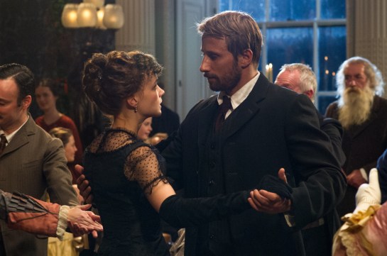 Carey Mulligan as "Bathsheba" and Matthias Schoenaerts as "Gabriel" in FAR FROM THE MADDING CROWD. Photos by Alex Bailey.  © 2014 Twentieth Century Fox Film Corporation All Rights Reserved