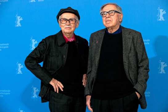 Director Paolo Taviani and director Vittorio Taviani (r) are posing at a photocall for the movie "Ceasar must die" (Cesare deve morire) during the 62nd Berlin International Film Festival, in Berlin, Germany, 11 February 2012. The movie is presented in competition at the 62nd Berlinale running from 09 to 19 February. Photo: Tim Brakemeier dpa/lbn  +++(c) dpa - Bildfunk+++  -ALLIANCE-INFOPHOTO