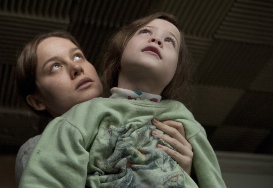 Room (2015) 06