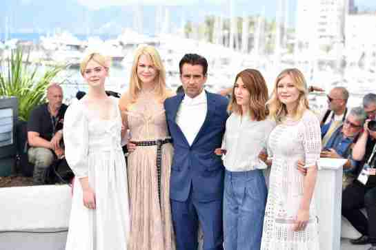 CANNES, May 24, 2017 (Xinhua) -- Actress Elle Fanning, actress Nicole Kidman, actor Colin Farrell, director Sofia Coppola and actress Kirsten Dunst (from L to R) of the film "The Beguiled" pose for a photocall in Cannes, France on May 24, 2017. The film "The Beguiled" directed by American director Sofia Coppola will compete for the Palme d'Or on the 70th Cannes Film Festival. (Xinhua/Chen Yichen/IANS) (lrz)